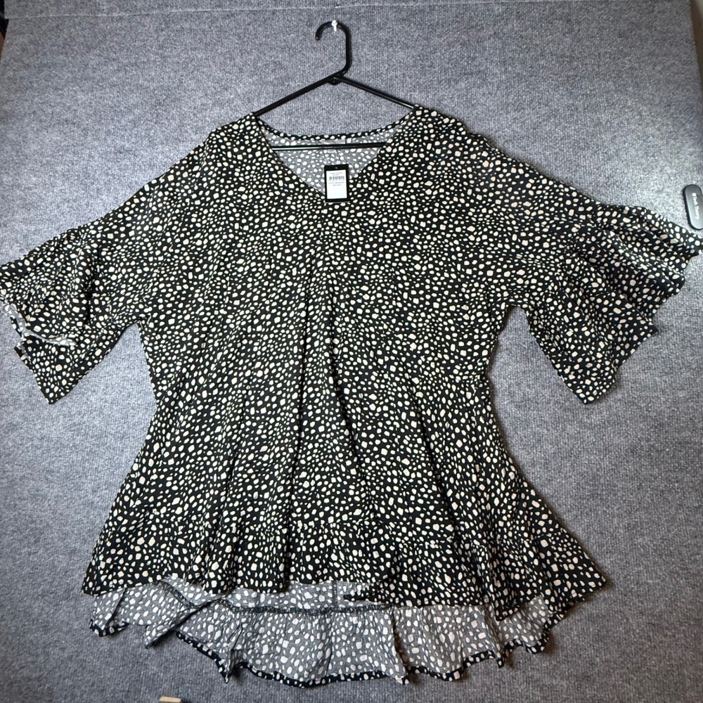 Avenue Womens Tunic Harper Black White Spot Ruffle Sleeve V-Neck Top 18/20 NEW